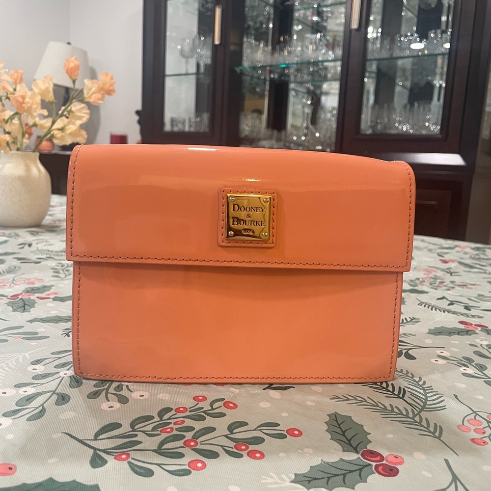 Dooney & Bourke East West flap Peach Shiny Patent Leather Purse